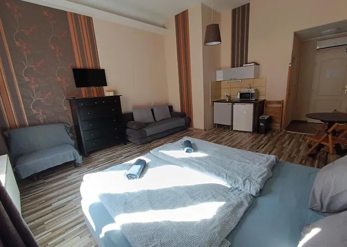 Liechtenstein * Budapest