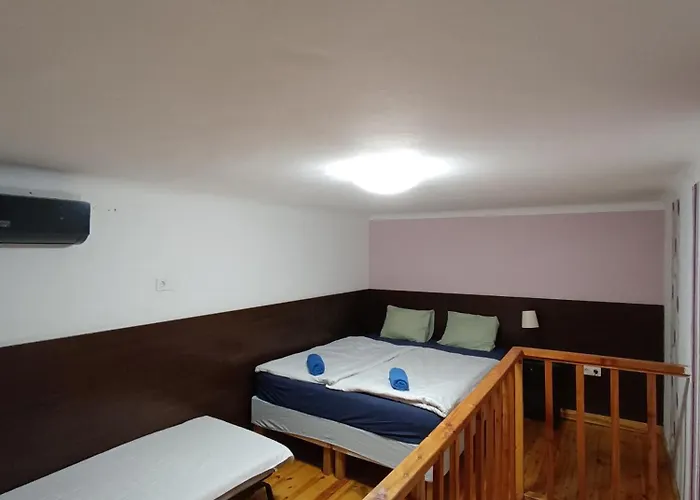 Liechtenstein Apartment *