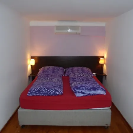 Liechtenstein Lejlighed Budapest